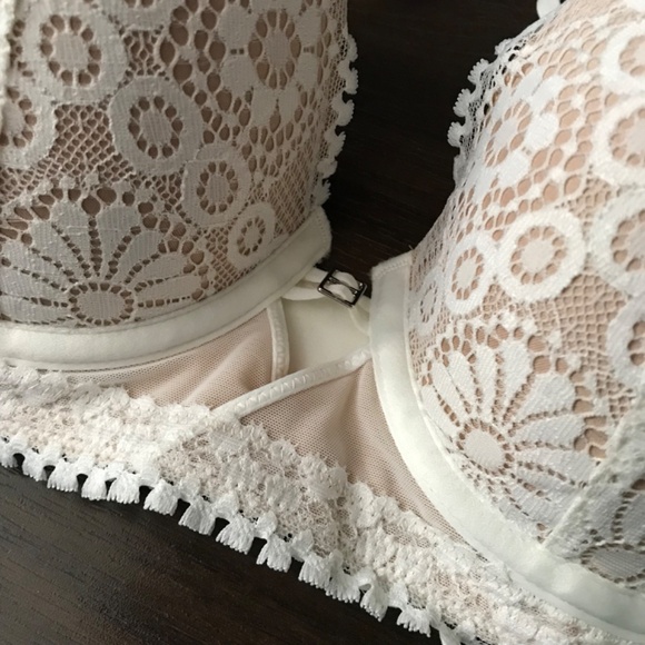 NWT Aerie Boho Real Power Plunge Push Up Joy Lace Trim Bra 34C Cream Flower - Picture 3 of 10